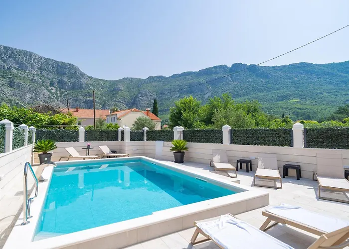 Gorgeous In * Dubrovnik