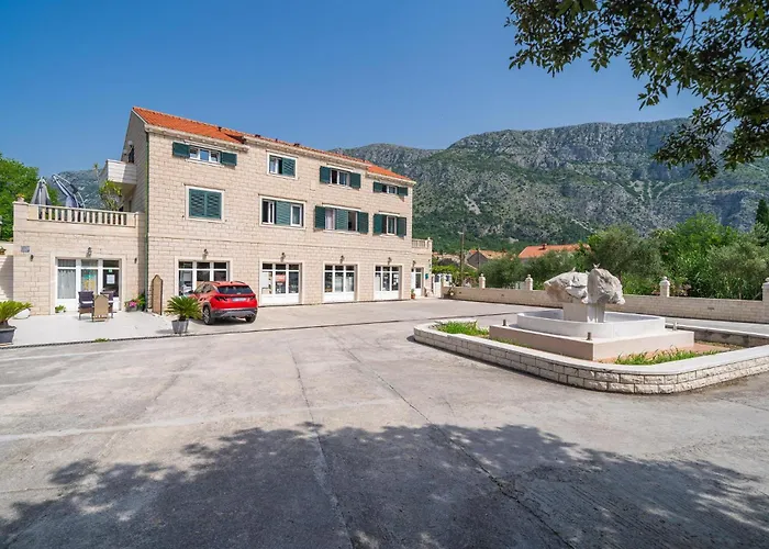 Gorgeous In Appartement